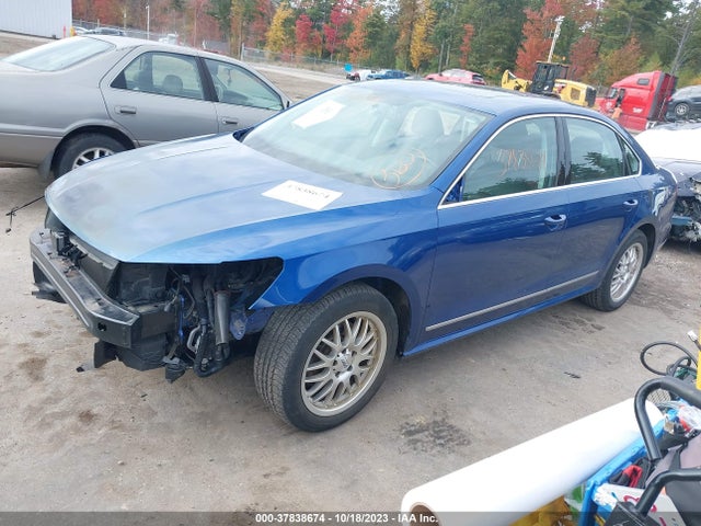 1VWBT7A33HC022857 Volkswagen Passat 1.8t Se