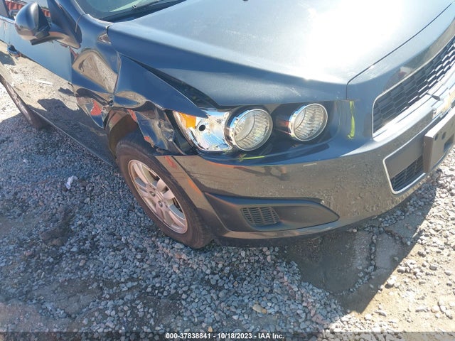 Chevrolet SONIC LT 2014 1G1JC6SH7E4218933 Image 6