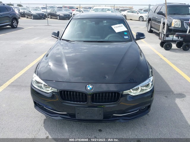 BMW 330i Xdrive 2017 WBA8D9C54HK677715 Image 6