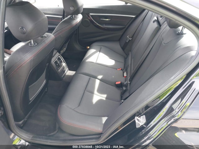 BMW 330i Xdrive 2017 WBA8D9C54HK677715 Image 8