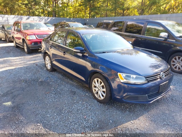 2013 VOLKSWAGEN JETTA SEDAN SE W/CONVENIENCE VIN: 3VWBP7AJXDM389766