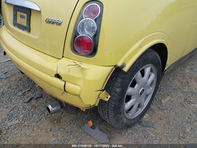 2004 MINI COOPER HARDTOP WMWRC33484TC54090 Photo 5
