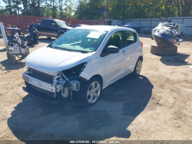 Chevrolet SPARK LS 2019 KL8CA6SA0KC813318 Image 2