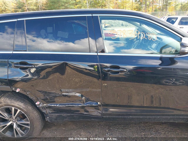 2017 TOYOTA HIGHLANDER LE VIN: 5TDBZRFH6HS395147