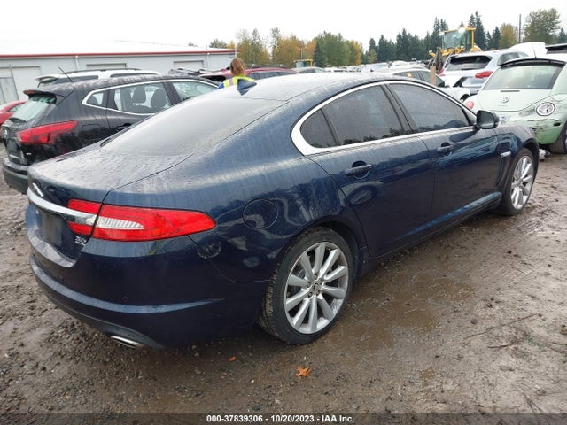 2013 JAGUAR XF SAJWJ0EF2D8S77701 Photo 3