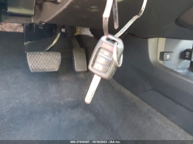 19XFC2F53GE236790 Honda Civic Sedan Lx