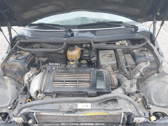 2006 MINI COOPER S WMWRE33586TL19720 Photo 9