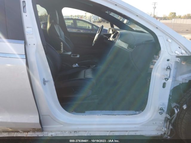5YJXCBE2XJF106261 Tesla Model X 75d/100d/p100d