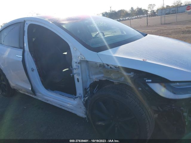 5YJXCBE2XJF106261 Tesla Model X 75d/100d/p100d