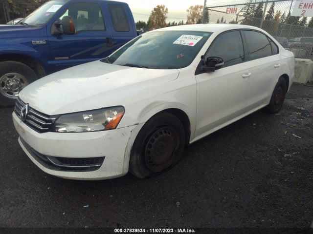 1VWAT7A30EC023360 Volkswagen PASSAT S