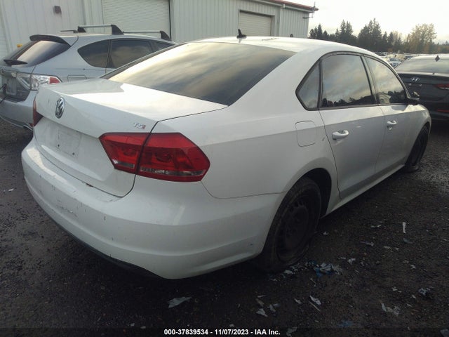 1VWAT7A30EC023360 Volkswagen PASSAT S