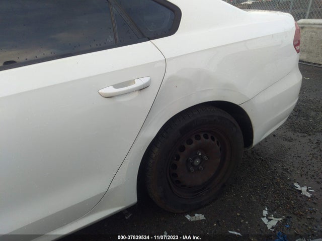 1VWAT7A30EC023360 Volkswagen PASSAT S