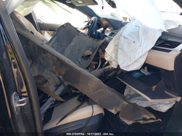WBXYJ1C00N5U29279 BMW X2 Xdrive28i