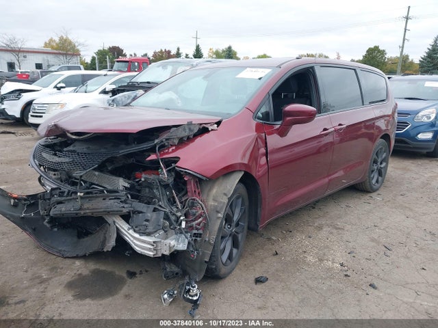 2C4RC1FG0KR708475 Chrysler Pacifica Touring Plus