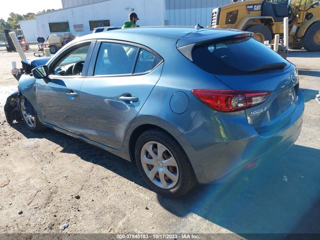 Mazda Mazda3 I Sport 2016 JM1BM1J78G1306754 Image 3