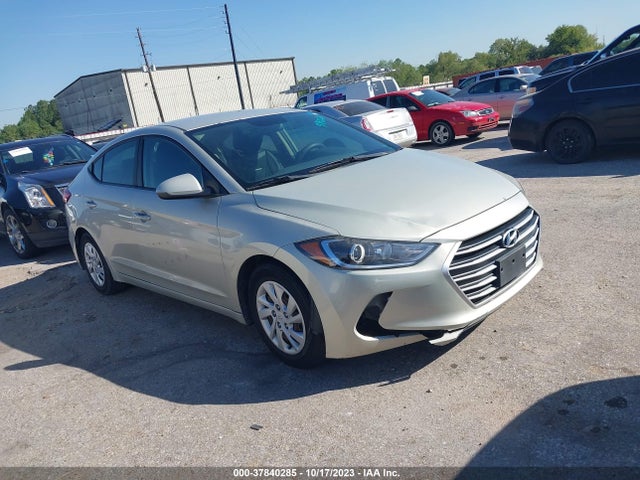 2017 5NPD74LFXHH111559 main image