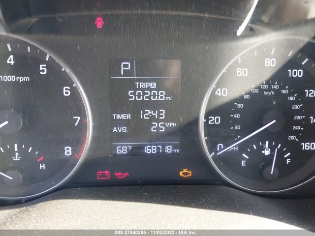 Hyundai ELANTRA SE 2017 5NPD74LFXHH111559 Image 7