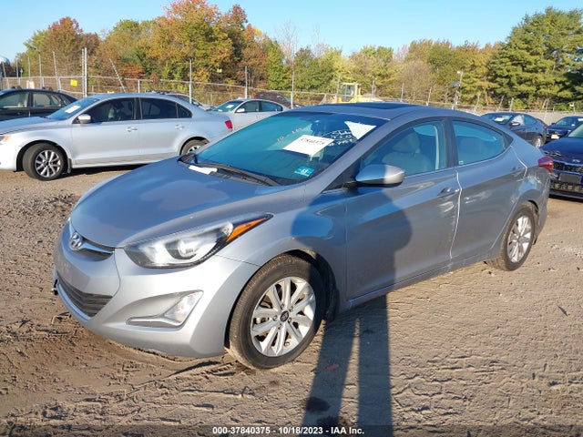 2015 HYUNDAI ELANTRA SE VIN: 5NPDH4AE2FH587454