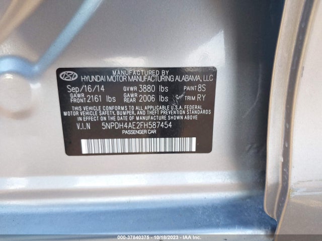 2015 HYUNDAI ELANTRA SE VIN: 5NPDH4AE2FH587454