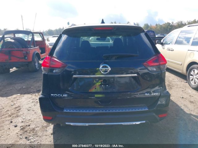 5N1AT2MV0HC772100 Nissan Rogue Sl