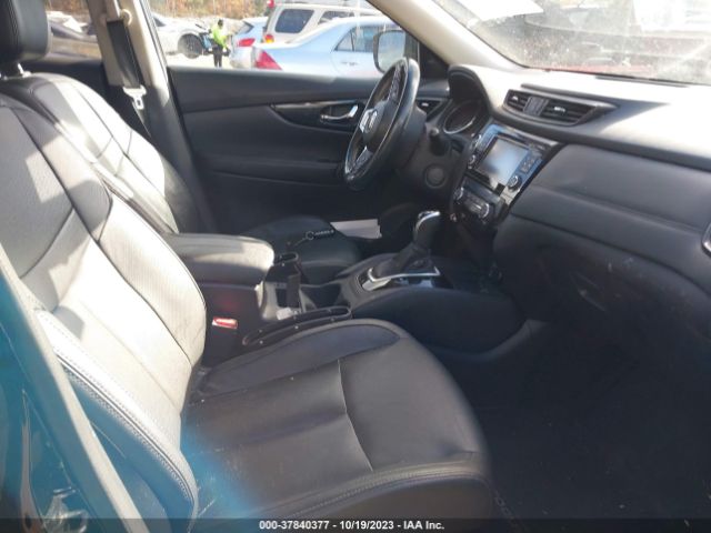 5N1AT2MV0HC772100 Nissan Rogue Sl