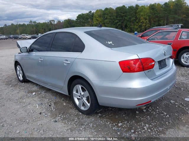 2013 VOLKSWAGEN JETTA 2.0L TDI VIN: 3VWLL7AJ1DM413842