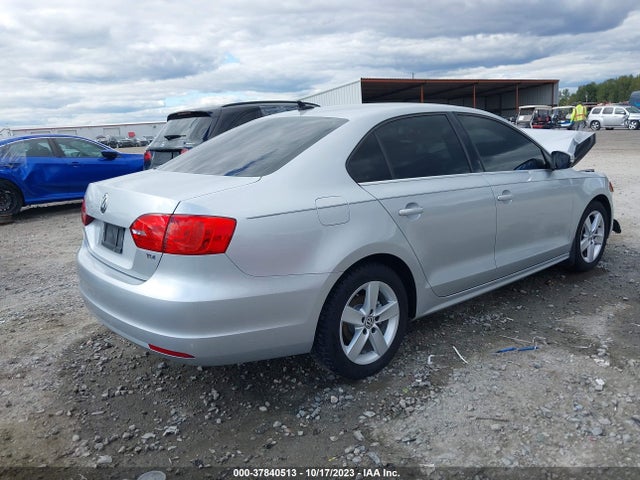 2013 VOLKSWAGEN JETTA 2.0L TDI VIN: 3VWLL7AJ1DM413842