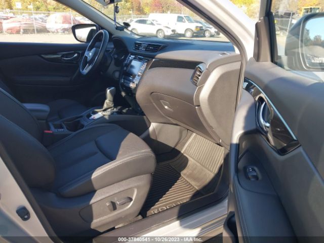 JN1BJ1CW6NW485604 Nissan Rogue Sport Sl Awd Xtronic Cvt