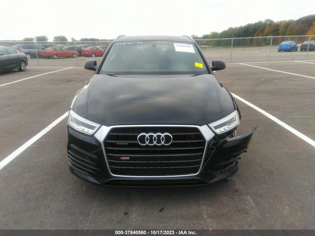 WA1GFCFS2GR000802 Audi Q3 Prestige