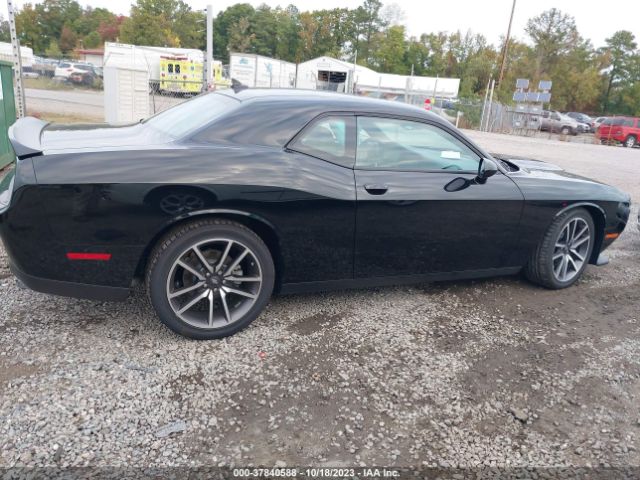 2C3CDZJG1PH574165 Dodge Challenger Gt