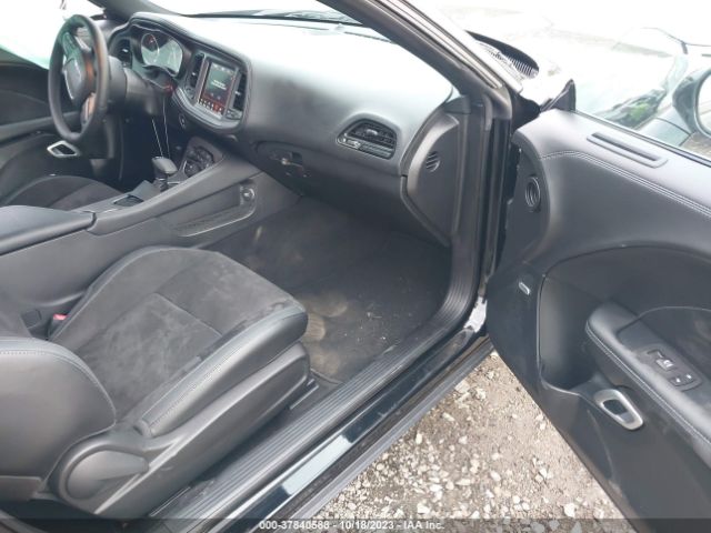 2C3CDZJG1PH574165 Dodge Challenger Gt