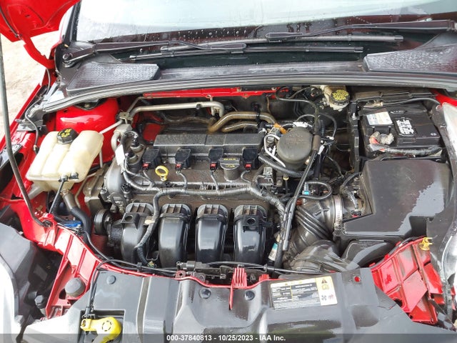 1FADP3F21EL143090 Ford FOCUS SE