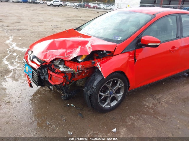 1FADP3F21EL143090 Ford FOCUS SE
