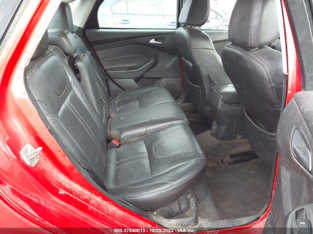 1FADP3F21EL143090 Ford FOCUS SE