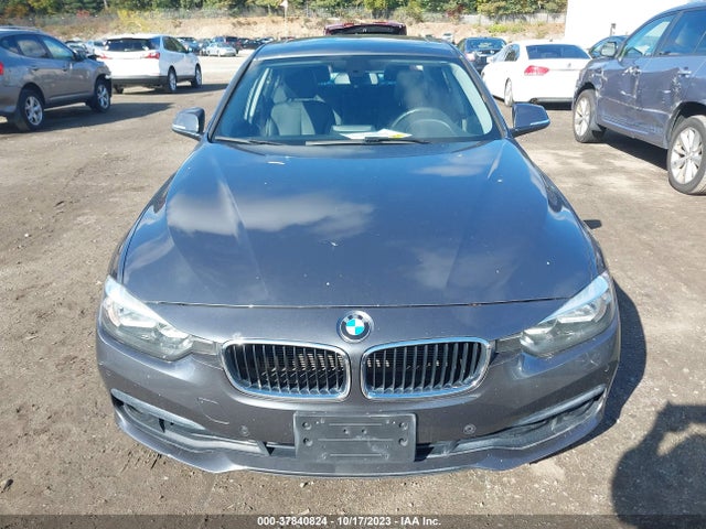 BMW 320i Xdrive 2017 WBA8A3C53HK691160 Image 12