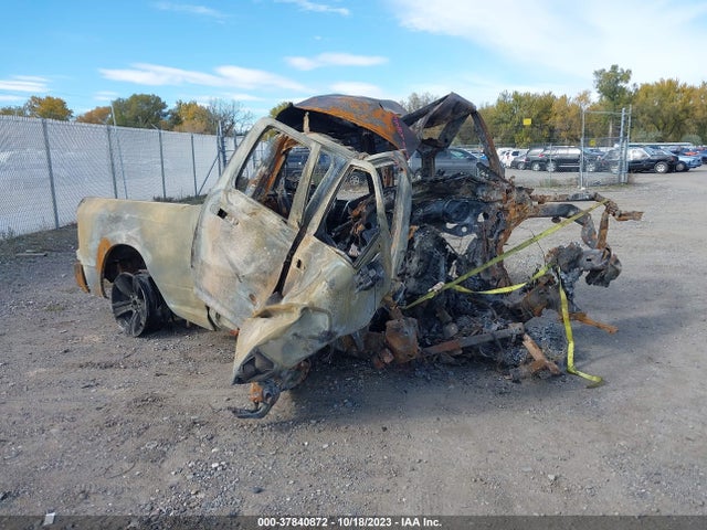 1C6RR7HT1FS782432 RAM 1500 Sport