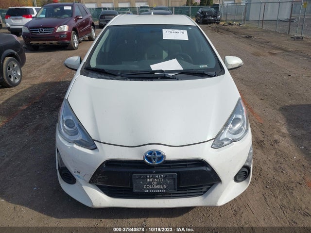 Toyota Prius C One/two/three/four 2016 JTDKDTB32G1129027 Image 12