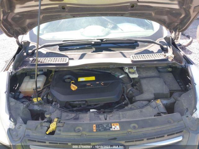 1FMCU0GX2FUA93458 Ford ESCAPE SE