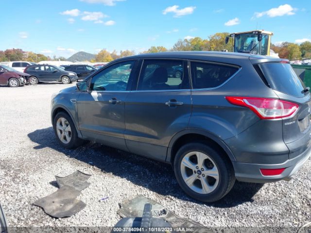 1FMCU0GX2FUA93458 Ford ESCAPE SE