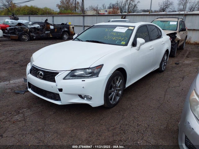 Lexus GS 350 2015 JTHCE1BL9FA009986 Image 2