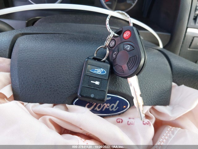 2008 FORD FUSION SE VIN: 3FAHP07ZX8R236059