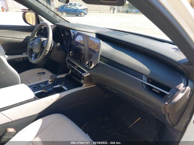 2023 LEXUS RX 350 2T2BAMCA1PC022361 Photo 4