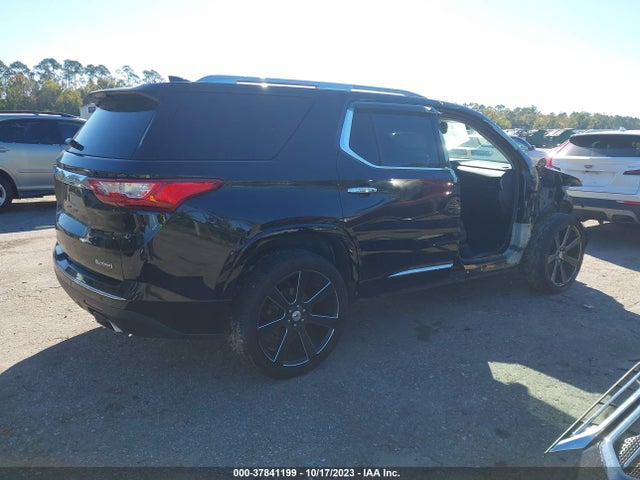 Chevrolet Traverse Premier 2018 1GNERKKW1JJ186109 Image 4