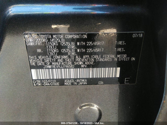 2018 TOYOTA RAV4 XLE VIN: JTMWFREV9JJ196582