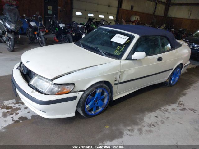 2002 SAAB 9-3 YS3DF75K927002853 Photo 1