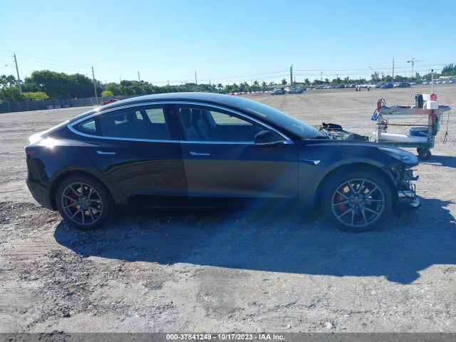 Tesla Model 3 Range Battery 2018 5YJ3E1EA2JF152631 Image 12