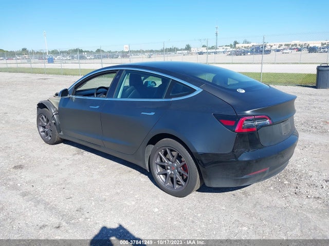 Tesla Model 3 Range Battery 2018 5YJ3E1EA2JF152631 Image 3