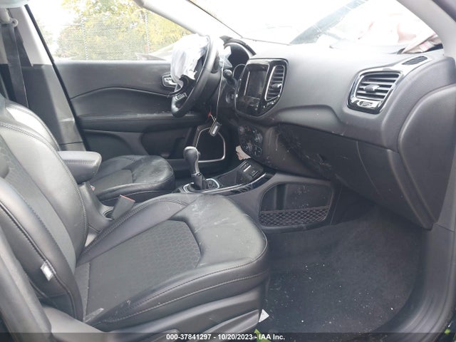 2019 JEEP COMPASS ALTITUDE FWD VIN: 3C4NJCBB5KT726557