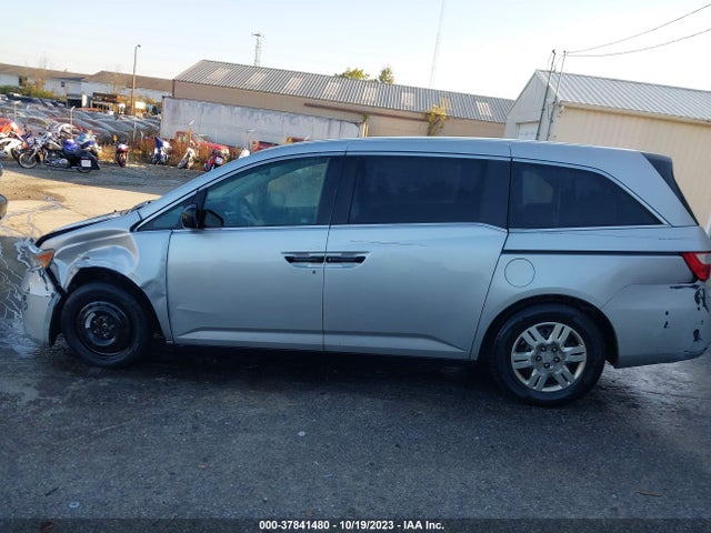 2012 HONDA ODYSSEY LX VIN: 5FNRL5H28CB056355