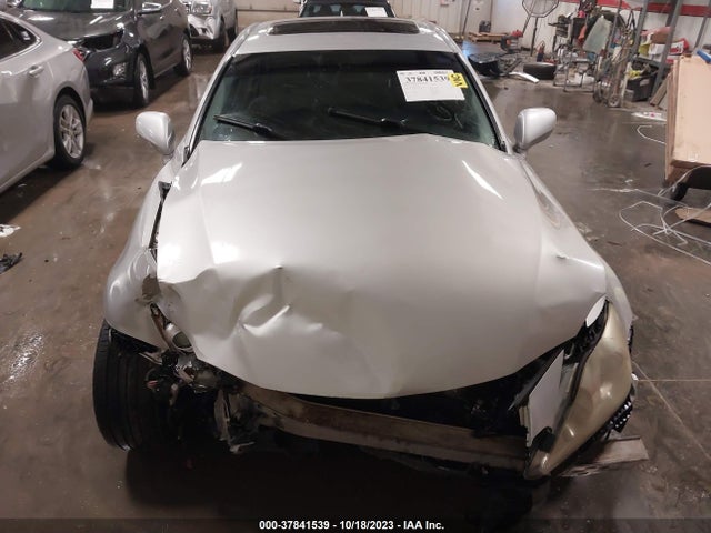 2007 LEXUS IS 250 VIN: JTHCK262972010521